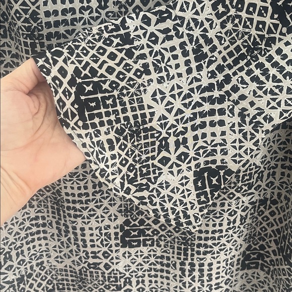 Garnet Hill 100% Silk Bell Flare Sleeve Shift Beige Black Midi Dress size 10 - Picture 8 of 9